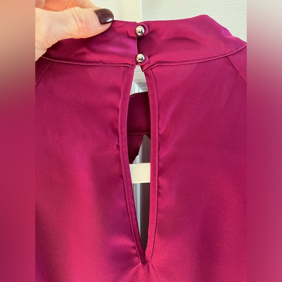 Gorgeous PARKER silky blouse in magenta color - Picture 4 of 7
